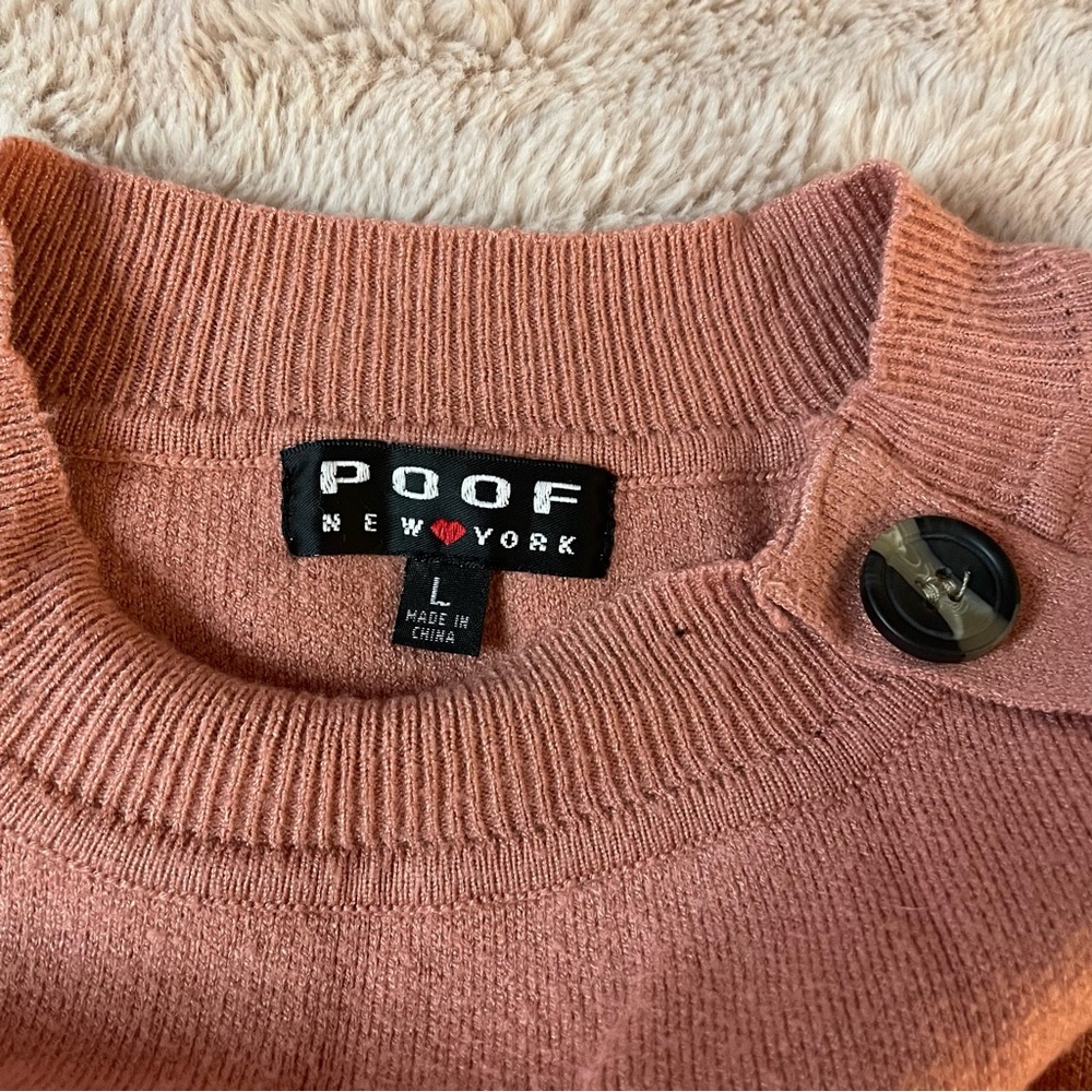 Poof New York Sweater‎ - Picture 2 of 2